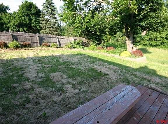 4th image of 6934 N Park Manor Dr