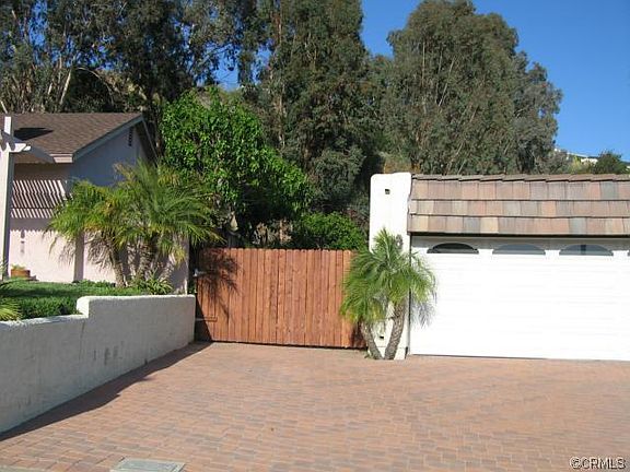 2nd image of 22612 La Vina Dr