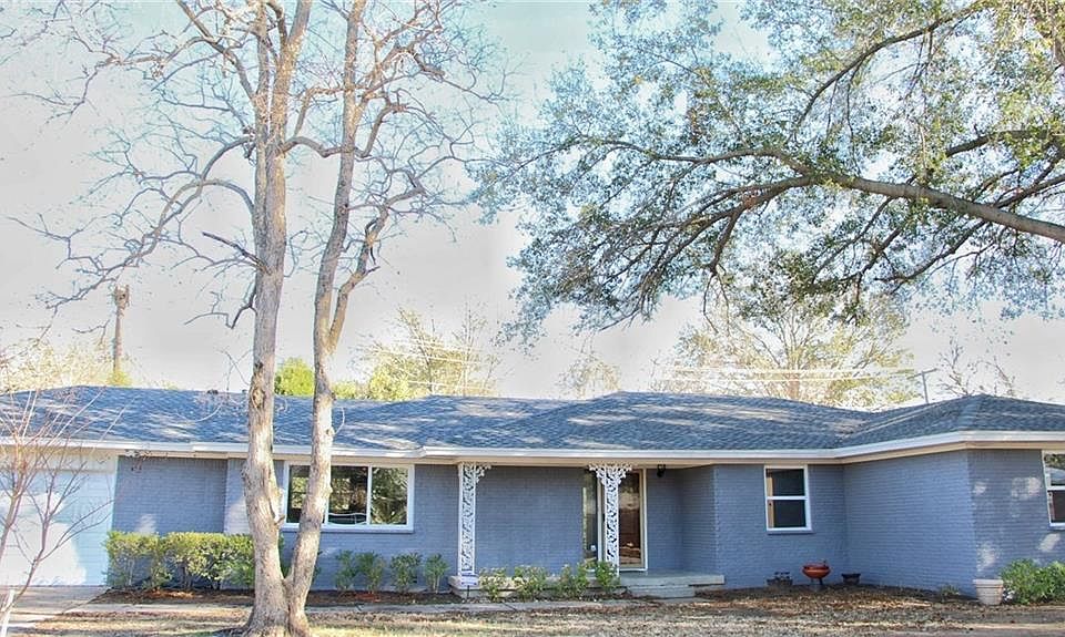 1st image of 2128 Robinwood Dr