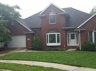 1800 Crystal Point, Columbia, MO 65203