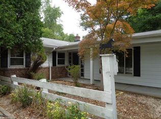 5935 Liberty Rd, Solon, OH 44139