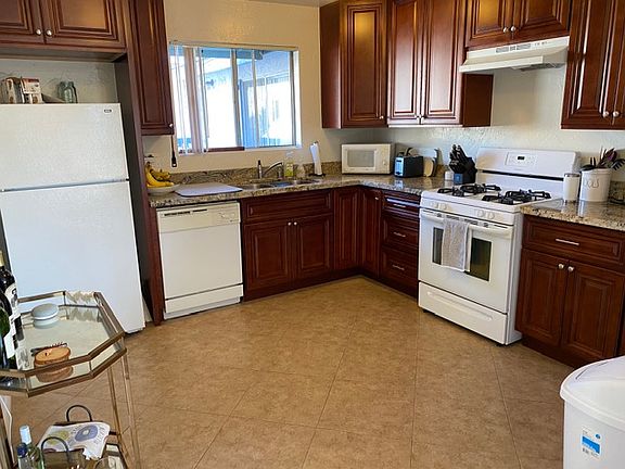 3rd image of 1956 Felspar St APT 4