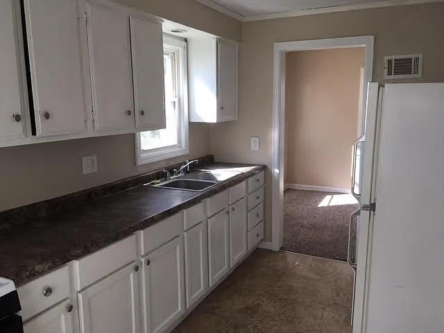 513 S Edison Ave — Photo 8