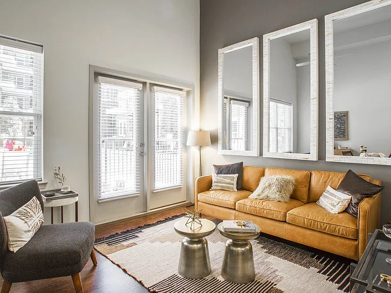 Midtown 205, Charlotte, NC, Mocha
