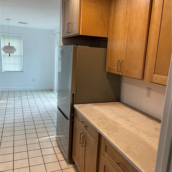 510 Corey Ln — Photo 10