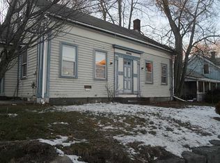 338 N Main St, Woonsocket, RI 02895