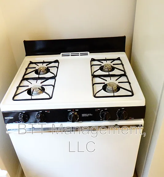 8210 Greenwood Ave #4 — Photo 21