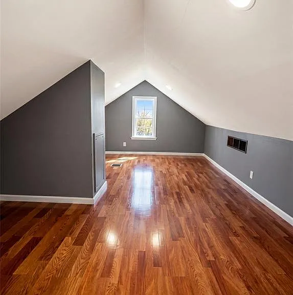 8647 Chalmers Ave — Photo 17