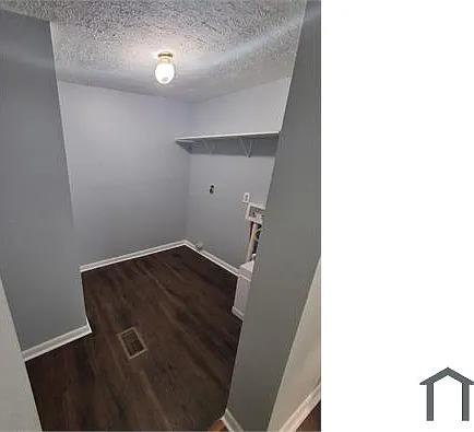 3833 Warner Ave — Photo 4