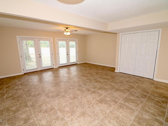 5th image of 1 Golfing Green Dr APT 1502