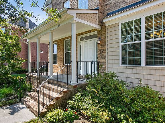 3rd image of 1605 Cicero Ct