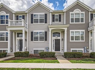 1767 Ruby Dr, Pingree Grove, IL 60140