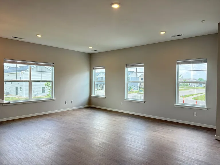 141 Clark Dr SW #2 — Photo 11