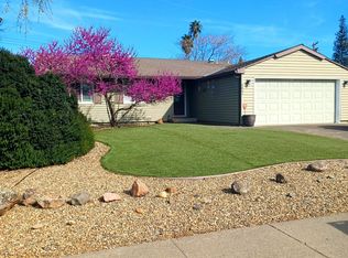 2041 Rossmoor Dr, Rancho Cordova, CA