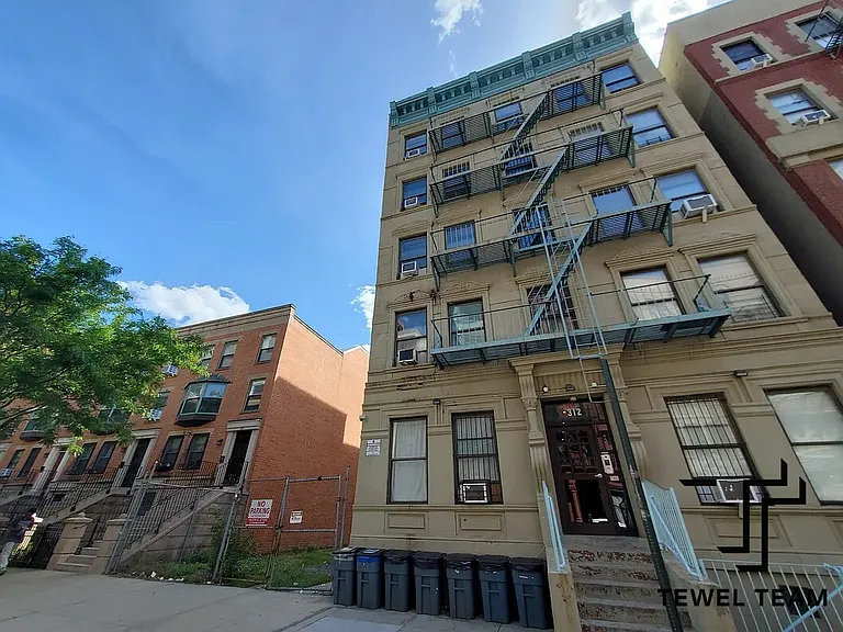 312 W 121st St #4CC — Photo 15
