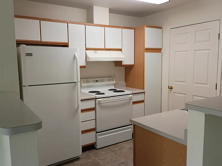 Mallard Cove Apartments — Photo 5