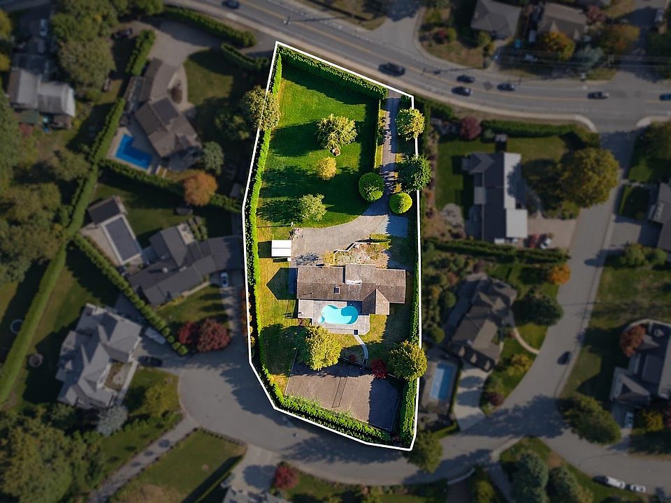 1st image of 35299 McKee Rd