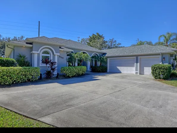 2557 Toups Trl, Titusville, FL 32780