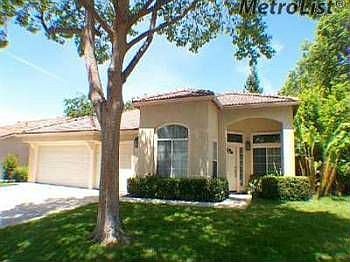 2nd image of 9904 River Oaks Dr