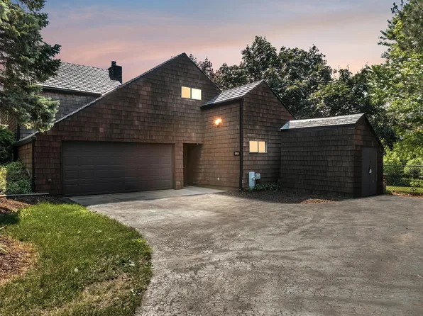 6954 Forseth COURT, West Bend, WI 53090
