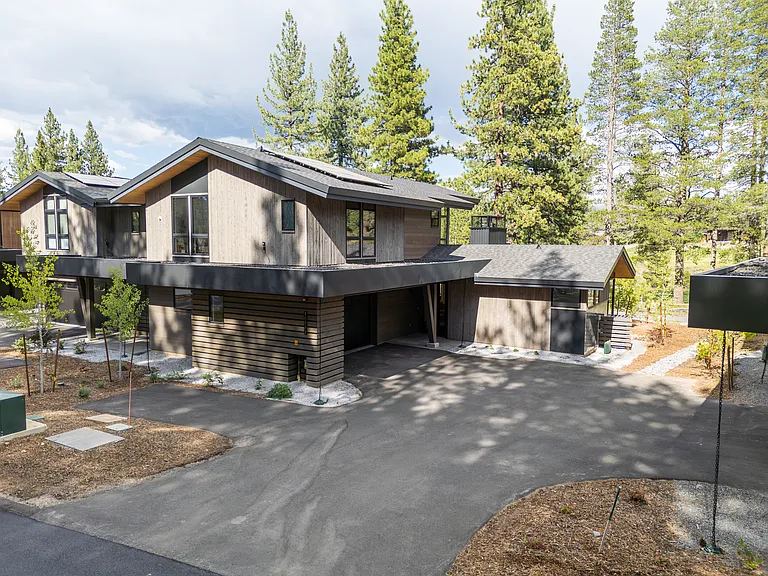 10077 Jakes Way — Photo 37