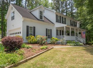 190 Woodlake Dr, Newnan, GA 30265