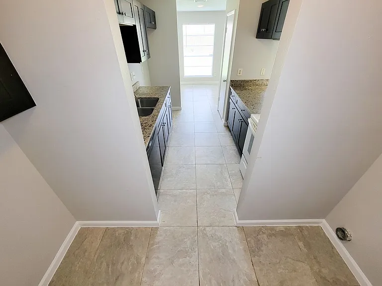 8530 Quail Burg Ln — Photo 21