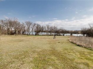 5016 Royal Burgess Dr, Fort Worth, TX 76135