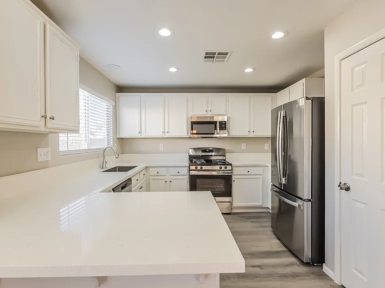 6236 Desert Lavender Ave — Photo 7