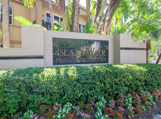 926 Normandy Trace Rd, Tampa, FL 33602
