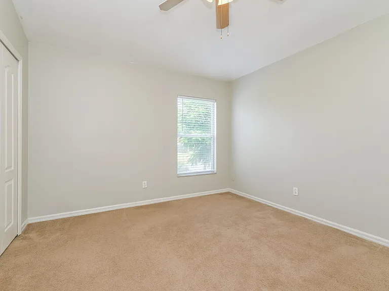 10621 Navigation Dr — Photo 11