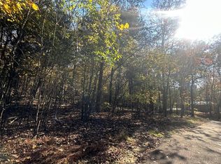 656 Bluegreen Way, Tazewell, TN 37879