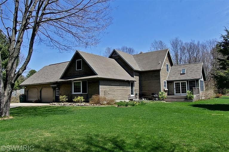 1st image of 4088 Scenic Dr