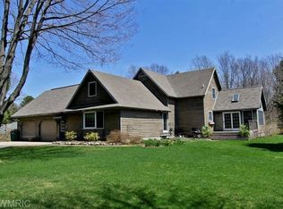 4088 Scenic Dr, Whitehall, MI 49461
