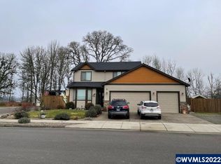 6105 NE Chandra Ct, Albany, OR 97321