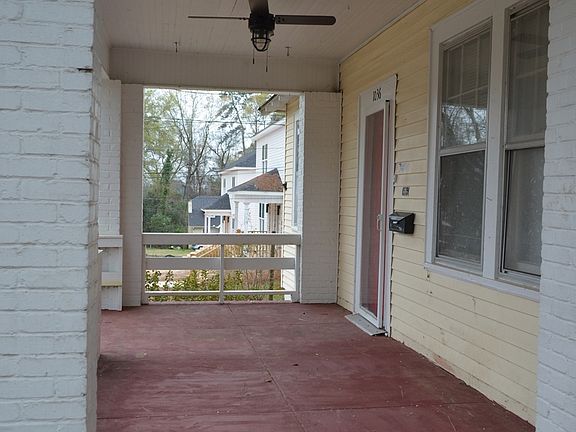 3rd image of 1036 Clay Ave