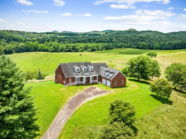 684 Windy Valley Farm Rd, Blue Ridge, GA 30513