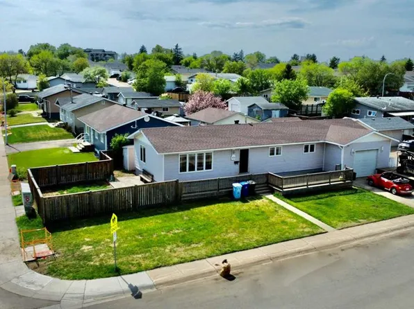 100 NE Silica Pl, Wood Buffalo, AB T9H 2Z8