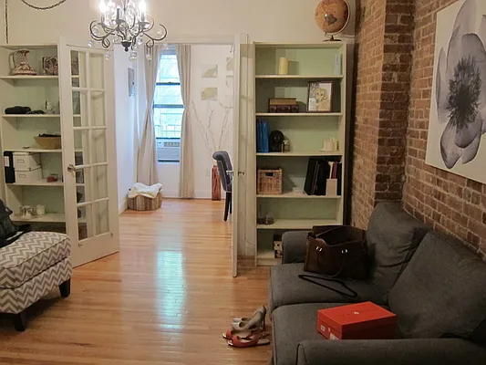 Rented by Tosh Marks Property Group | media 9