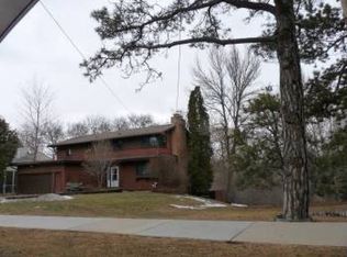 1141 6th St SW, Rochester, MN 55902