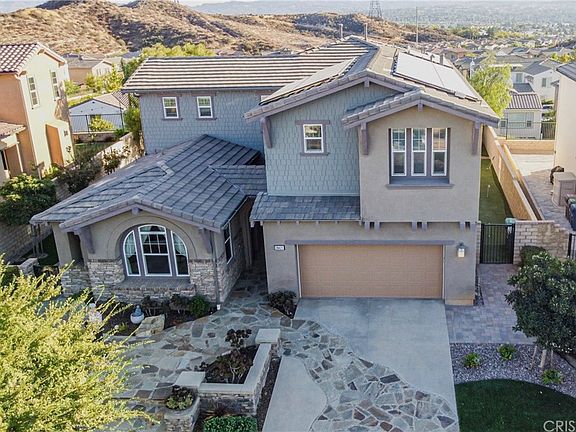 4th image of 28421 Farrier Dr