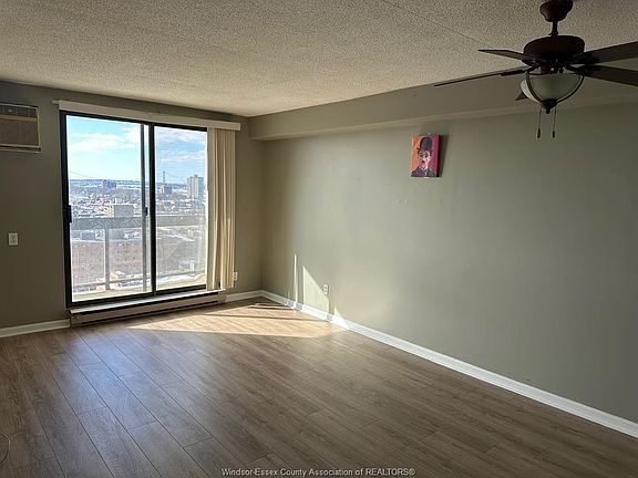 3rd image of 150 Park St W #1714