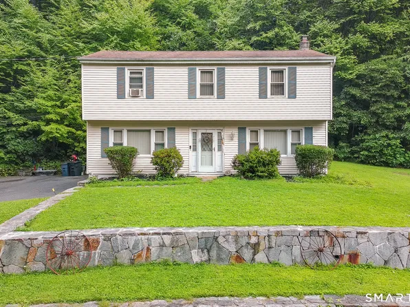 34 Pilgrim Trail, Woodbury, CT 06798