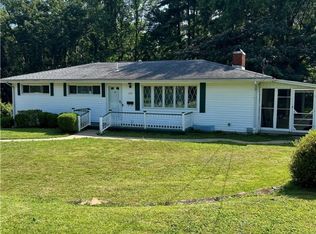 204 Coventry Rd, Marietta, OH 45750