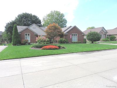 2322 Regency Hills Dr, Shelby Township, MI, 48316