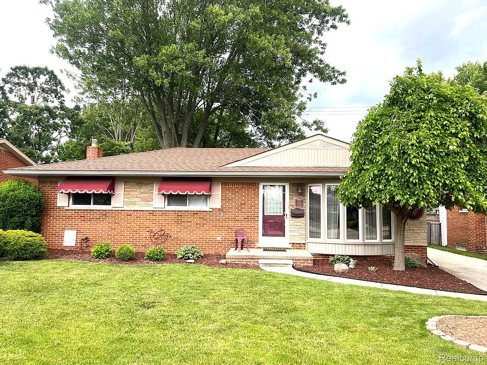 1st image of 3720 Marian Dr
