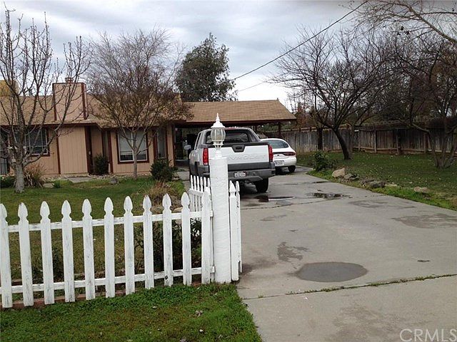 2nd image of 26151 Old Mill Dr