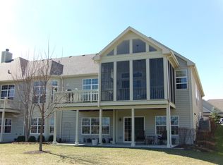 4835 Coyote Lakes Cir, Lake In The Hills, IL 60156