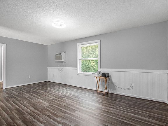5th image of 68715 66th Ave