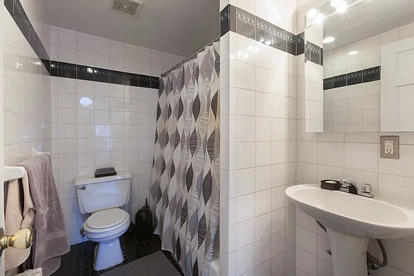 Rented by Berman Realty | media 1